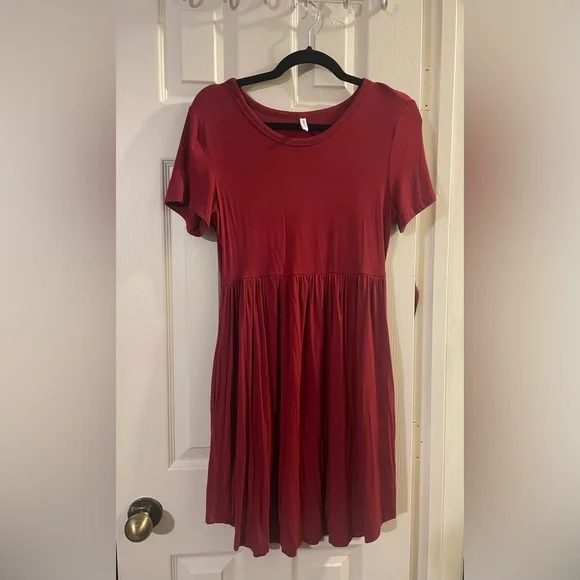 LONGYUAN Women's Short Sleeve Casual Dress with Pockets - Loose Fit - Picture 2 of 5